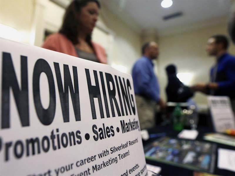 USA: Unemployment rate falls further in March, approaching pre-pandemic level